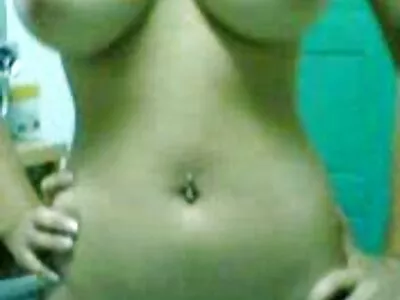 Consolidated montre à son frère ce que son ex-petite amie lui a appris video sexe gratuit francais au lit