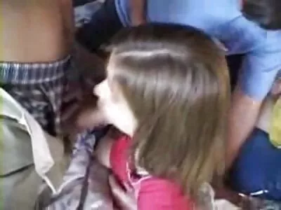 Gros papa baise ok google film porno gratuit le visage de sa fille.