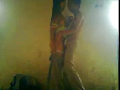 Je suis video porno vf venu chez ma mère pour couper du bois, mais je lui ai coupé la chatte avec mon pénis.