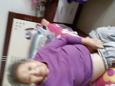 Sœur a brûlé son frère pour se masturber et film porno gratuit arab a aidé avec un masturbateur