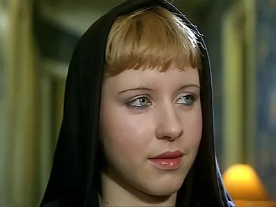 L'infirmière modèle a écarté les jambes, j'étais tellement film xxx tukif têtue!