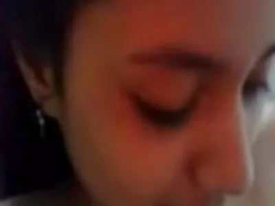 Fils pompé baise maman potelée baiser profond dans la cuisine video sexe tukif